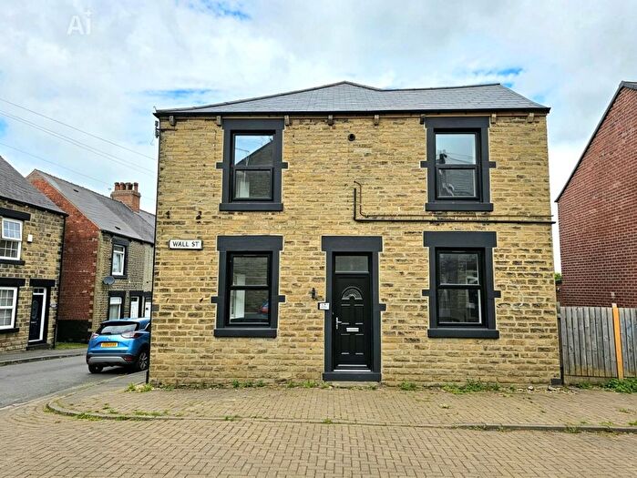 2 Bedroom End Of Terrace House To Rent In Castle Street, Barnsley, S70