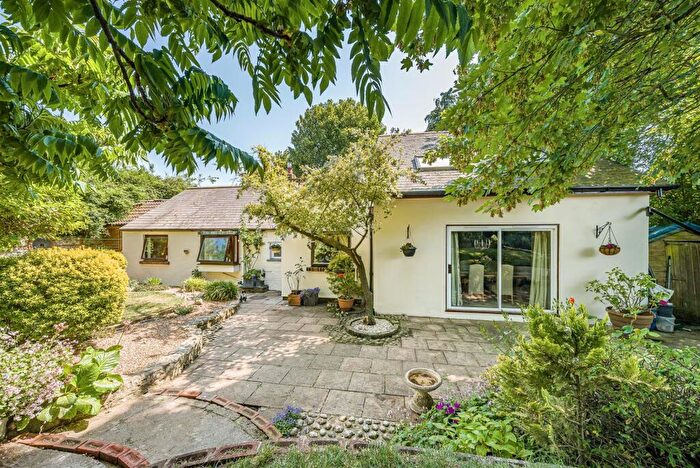 4 Bedroom Cottage For Sale In Old Mill Lane, Lovedean, Waterlooville, PO8