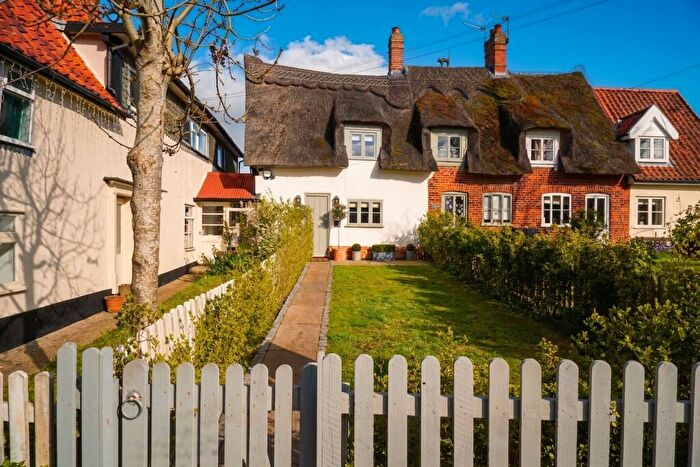 2 Bedroom End Of Terrace House For Sale In Norwich Road, Dickleburgh, Diss, IP21