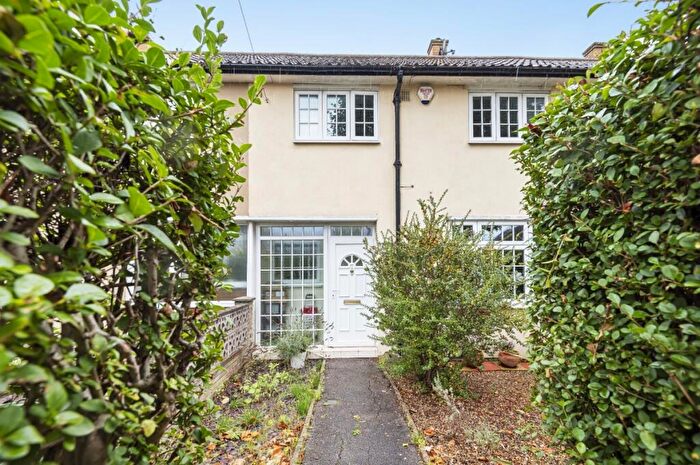 3 Bedroom Terraced House To Rent In Kelsall Close London, SE3