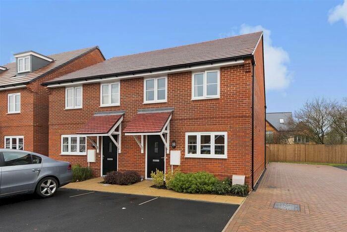 3 Bedroom Property To Rent In Aldiss Drive, Kingston Bagpuize, Abingdon OX13