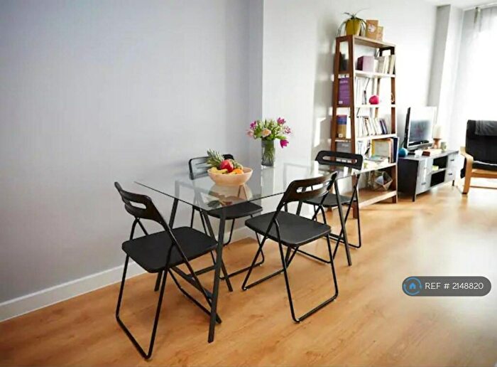 1 Bedroom Flat To Rent In Kelday Heights, London, E1