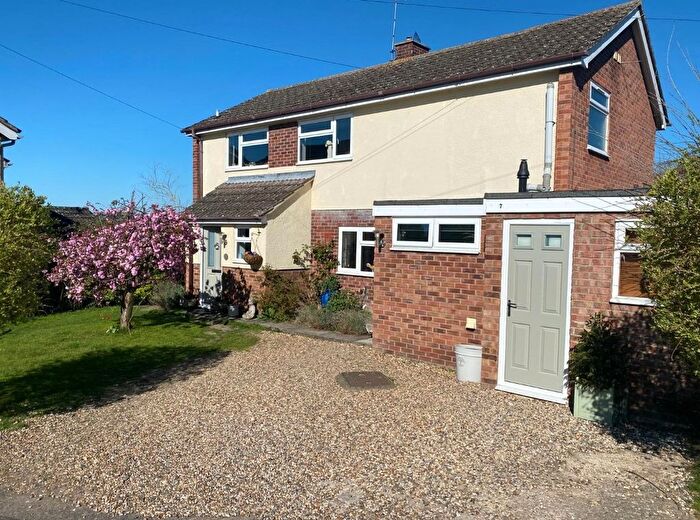 4 Bedroom Detached House For Sale In The Furrells, Linton, Cambridge, CB21