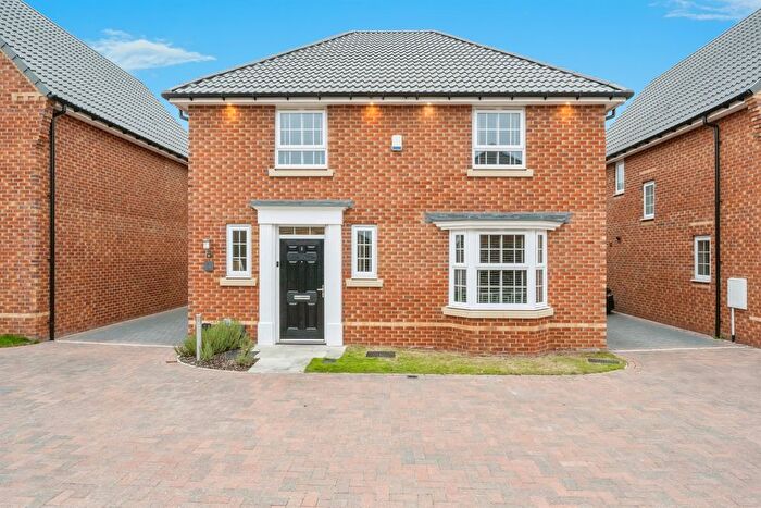 4 Bedroom Detached House For Sale In Saxon Avenue, Hatfield, Doncaster, DN7