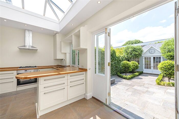 4 Bedroom Detached House To Rent In Sulivan Road, London, SW6