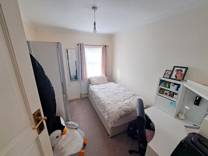 3 Bedroom Terraced House For Sale In Alfred Road, Birmingham, B21