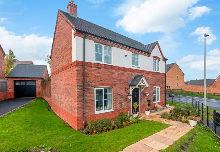 3 Bedroom Detached House For Sale In Bradley Drive, Shipston-on-Stour, CV36