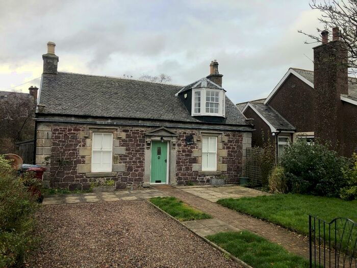 2 Bedroom Detached House To Rent In South Back Road, Biggar, ML12