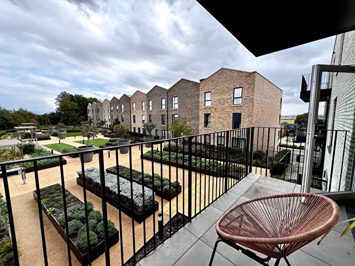 1 Bedroom Studio For Sale In Marleigh Avenue, Cambridge, CB5