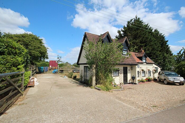 2 Bedroom Equestrian Facility For Sale In Haverhill Road, Haverhill, Suffolk, CB9