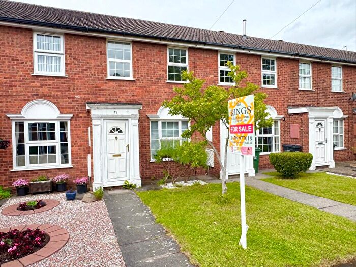 2 Bedroom Town House For Sale In Chatsworth Drive, Syston, Leicestershire, LE7