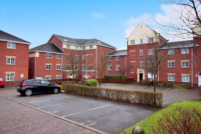 2 Bedroom Flat To Rent In Derby Court, Bury, BL9