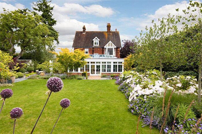 5 Bedroom Detached House For Sale In London Road, Westerham, Kent, TN16