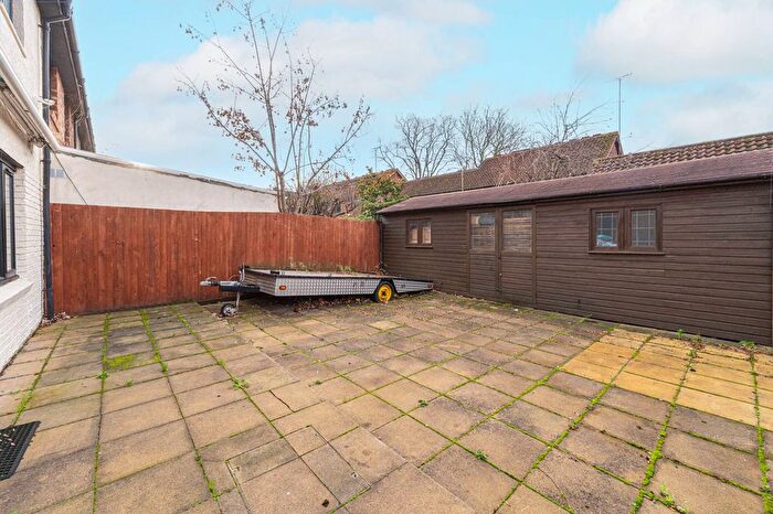 4 Bedroom Flat For Sale In Kerfield Place, Camberwell, London, SE5