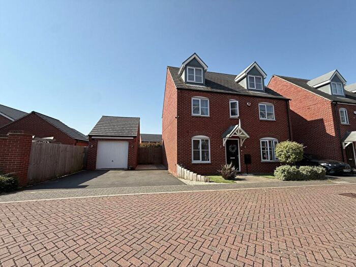 5 Bedroom Detached House For Sale In Wadham Close, Syston., LE7