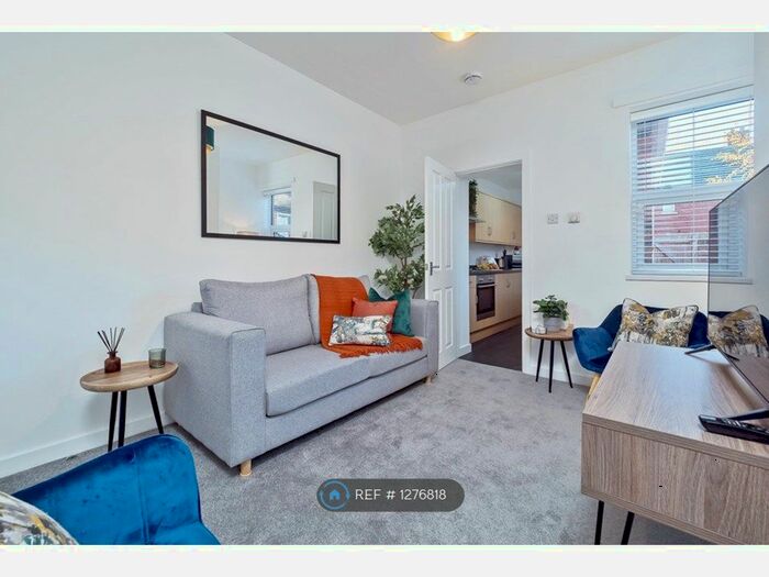 3 Bedroom Semi-Detached House To Rent In Nursery Street, Stoke-On-Trent ST4