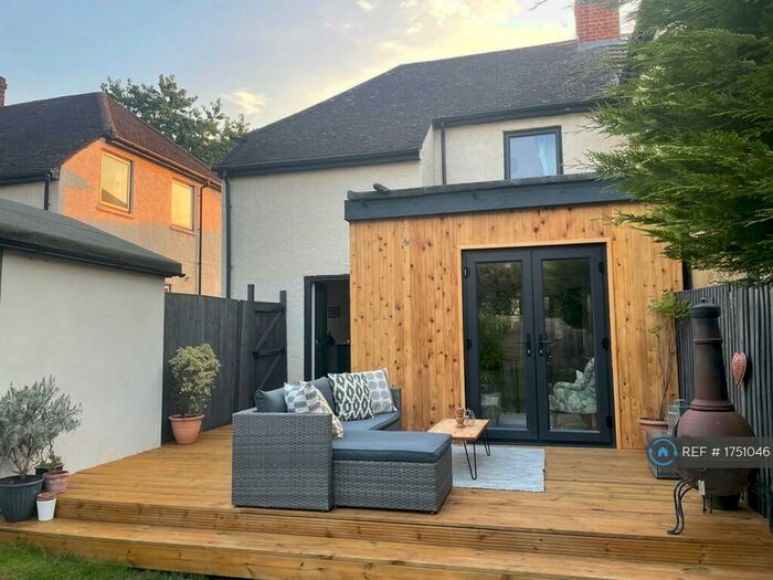 3 Bedroom Semi-Detached House To Rent In Common Rise, Hitchin, SG4