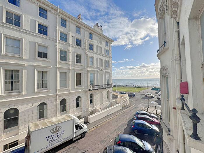 1 Bedroom Flat For Sale In Adelaide Mansions, Hove, BN3