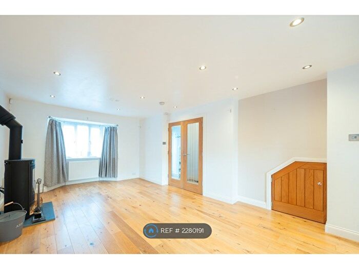 3 Bedroom Detached House To Rent In Collinwood Road, Headington, Oxford, OX3