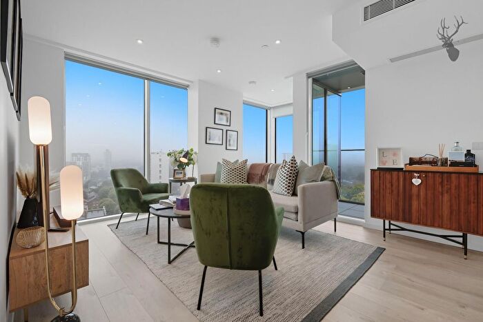 3 Bedroom Flat For Sale In Kitson House, Bow, E3
