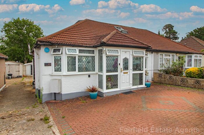 3 Bedroom Semi Detached Bungalow For Sale In Compton Place, Watford, WD19