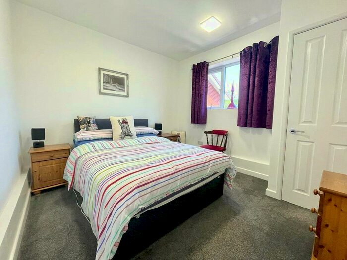 2 Bedroom Detached House For Sale In Maesmawr, Rhayader, Powys, LD6