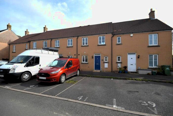 2 Bedroom House To Rent In Kimberley Park, Bideford, Devon, EX39