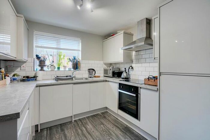 3 Bedroom Terraced House To Rent In Sherriff Close, Esher, KT10