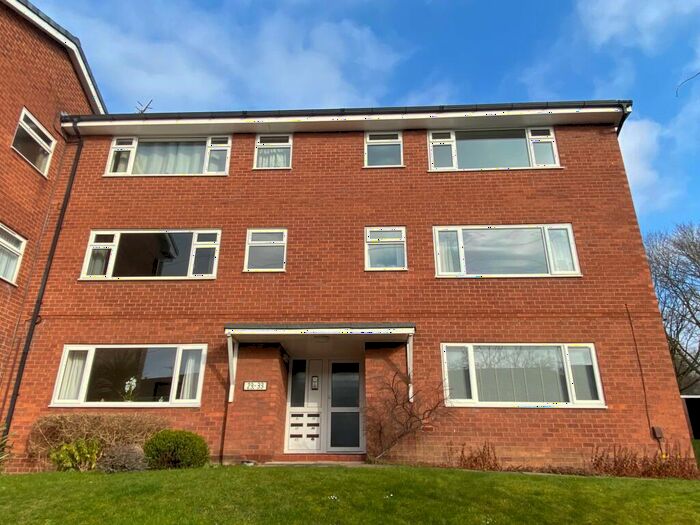 2 Bedroom Flat To Rent In Beech Farm Drive, Tytherington, Macclesfield, SK10