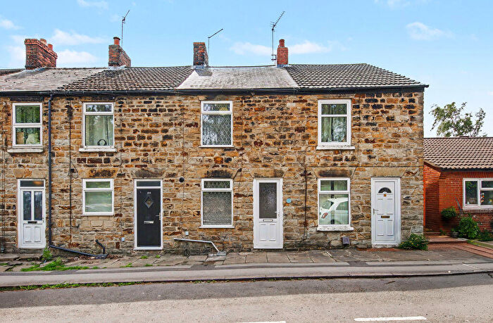 2 Bedroom Terraced House For Sale In High Street, New Whittington, Chesterfield, S43