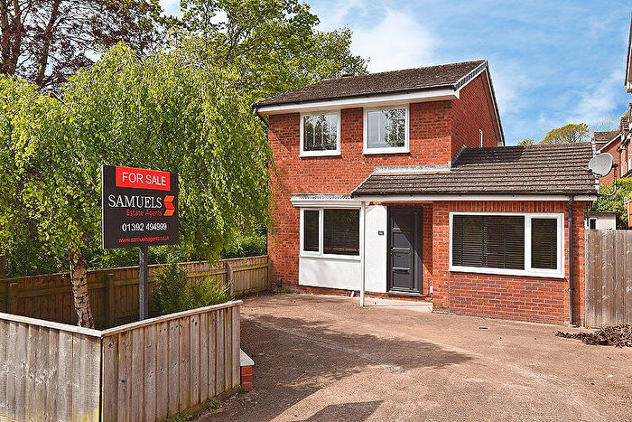 4 Bedroom Detached House For Sale In Stoke Valley Road, Pennsylvania, Exeter, EX4