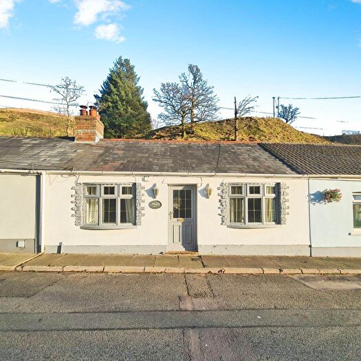 2 Bedroom Bungalow To Rent In Gelli Houses, Port Talbot, SA13