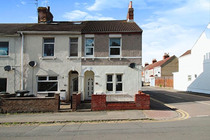 2 Bedroom End Of Terrace House To Rent In Jennings Street, Swindon, SN2
