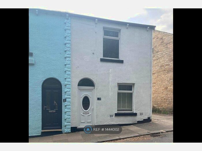 2 Bedroom End Of Terrace House To Rent In Bank Street, Walshaw, Bury, BL8