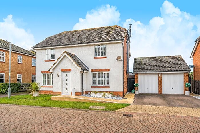 4 Bedroom Detached House For Sale In Coneygate, Meppershall, SG17