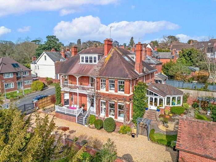 5 Bedroom Detached House For Sale In Elm Road, Hereford, Herefordshire, HR1