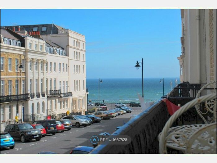 2 Bedroom Flat To Rent In Portland Place, Brighton, BN2