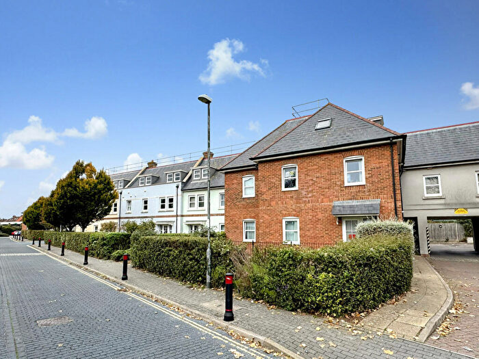 1 Bedroom Apartment For Sale In Orme Road, Worthing, BN11