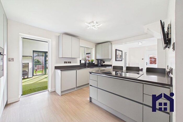 4 Bedroom Detached House For Sale In Middlewood Close, Eccleston, PR7