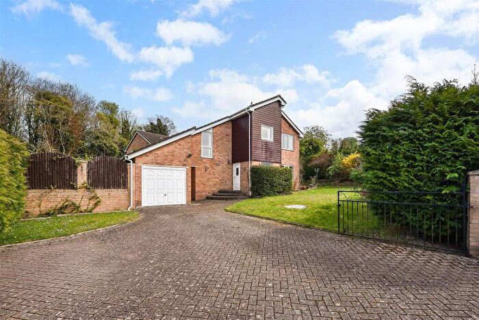 4 Bedroom Detached House For Sale In London Road, Andover, SP10