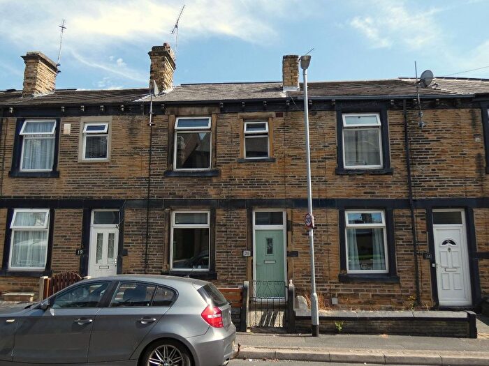 3 Bedroom Terraced House To Rent In Johnson Terrace, Morley, LS27