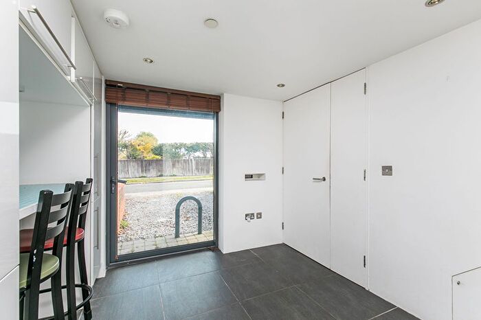 1 Bedroom Semi-Detached House To Rent In Fordington Avenue, Winchester, SO22