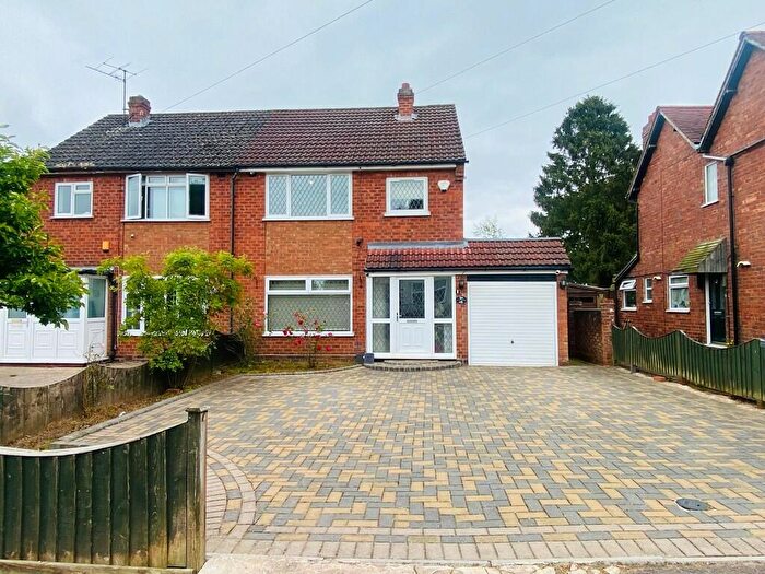 3 Bedroom Semi-Detached House To Rent In Albert Road, Millisons Wood, Coventry, CV5