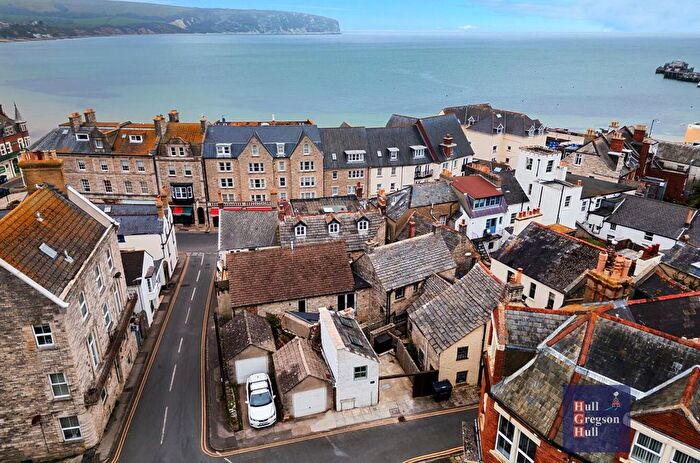 1 Bedroom Property For Sale In Marshall Row, Swanage, BH19 - Photo 3