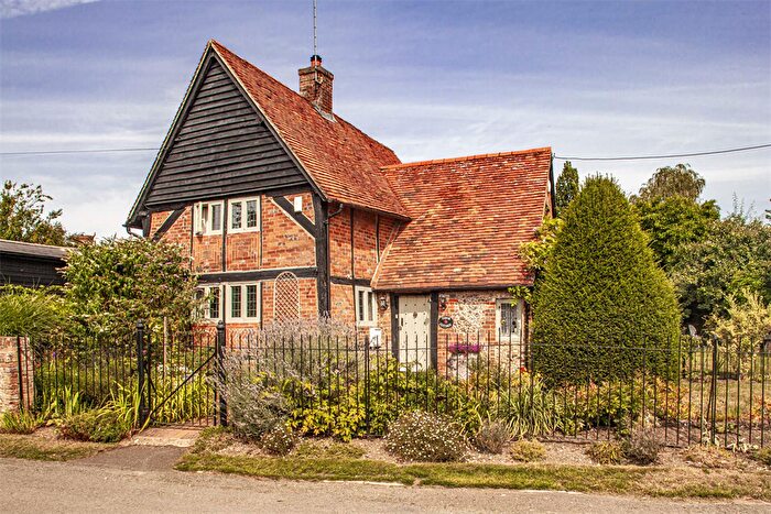 3 Bedroom Detached House For Sale In Tudor Cottage, South Stoke, RG8