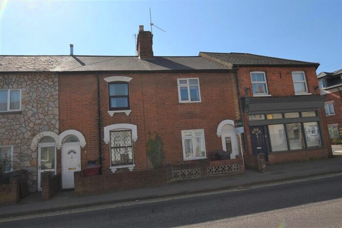 2 Bedroom Detached House To Rent In Gosbrook Road, Caversham, Reading, RG4