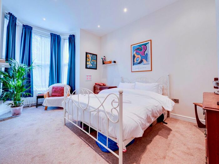 1 Bedroom Flat To Rent In Range Road, Manchester, M16