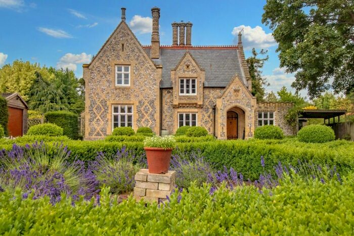 4 Bedroom Detached House For Sale In Oxborough, PE33