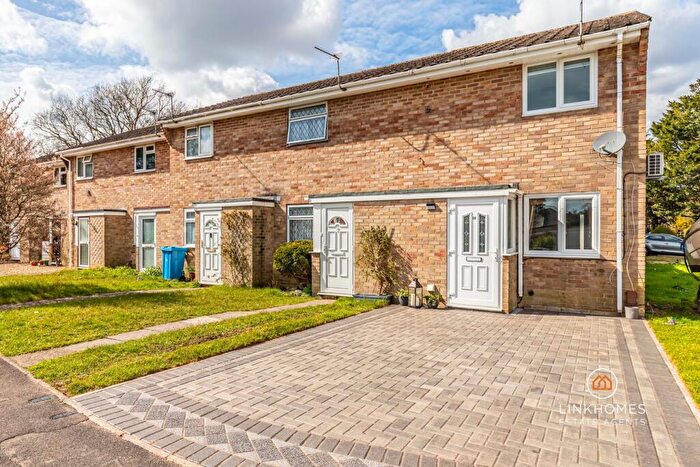 2 Bedroom End Of Terrace House For Sale In Cooke Road, Poole, BH12