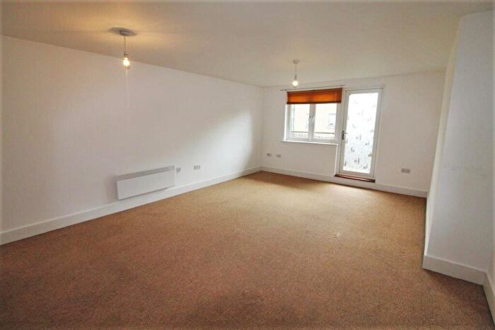 1 Bedroom Flat To Rent In Yeoman Close, Yarmouth Road, Ipswich, IP1